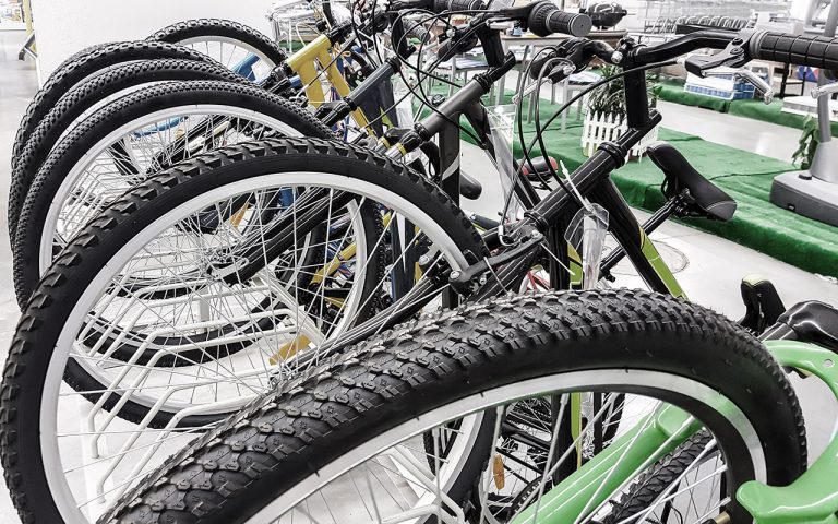 london-city-island-bicycle-rack